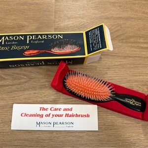 NWT Pocket Mason Pearson Brush